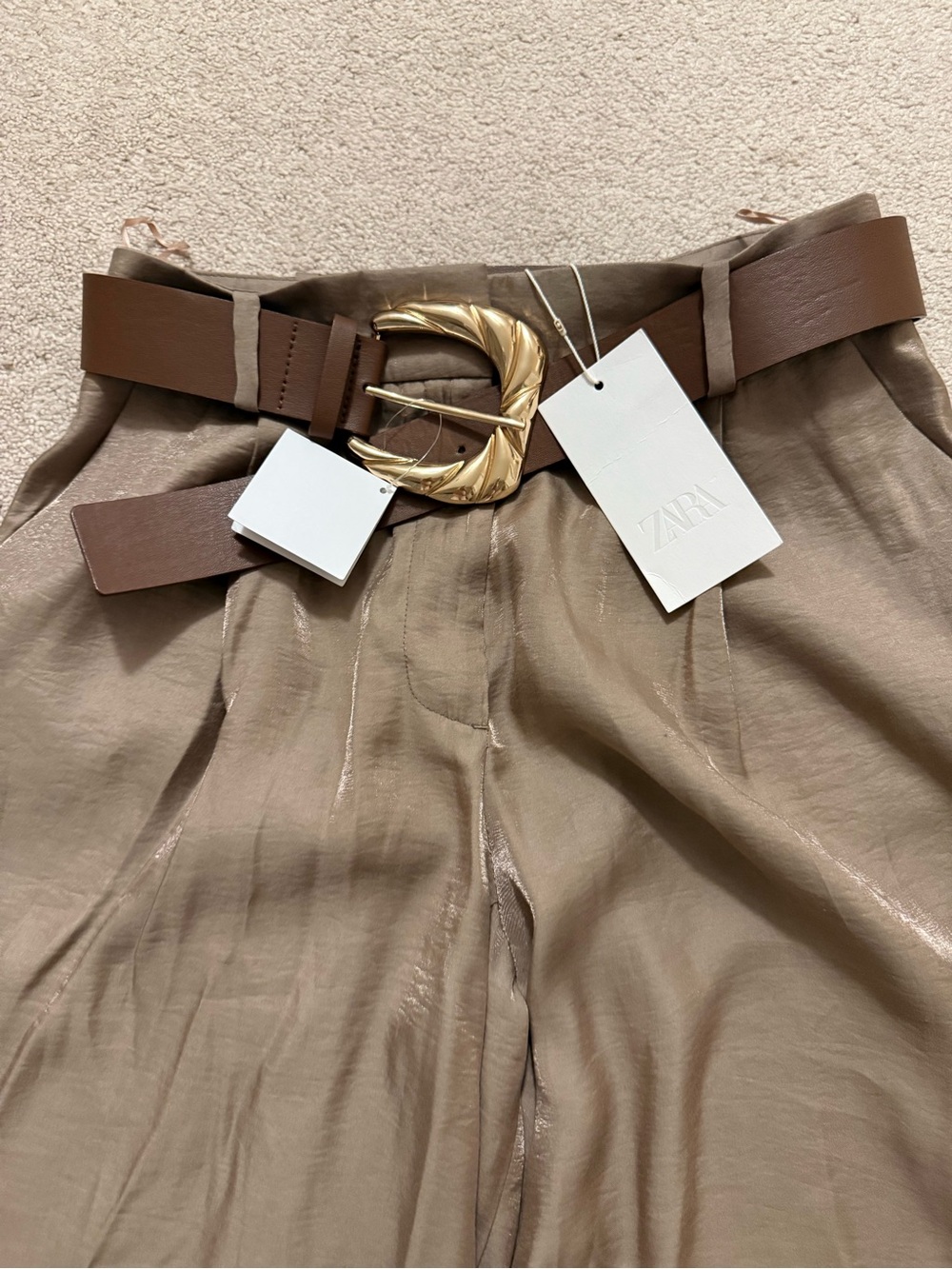 Zara Wide-Leg High-Waist Pants with Brown Belt - Picture 2 of 4